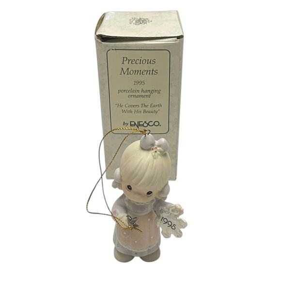 Vintage 1995 PRECIOUS MOMENTS ORNAMENT "He Covers The Earth With His Beauty" - Picture 4 of 4